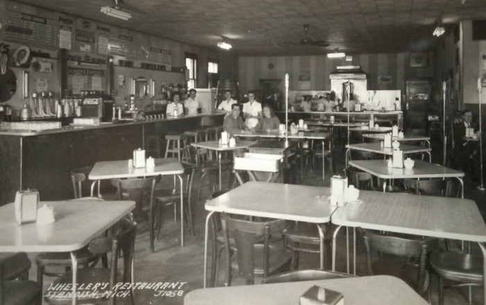 Wheelers Restaurant - 1940S Post Card Photo (newer photo)